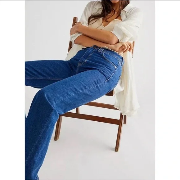 We The Free Ava High Rise Bootcut Jeans In Timeless Blue - Picture 3 of 16